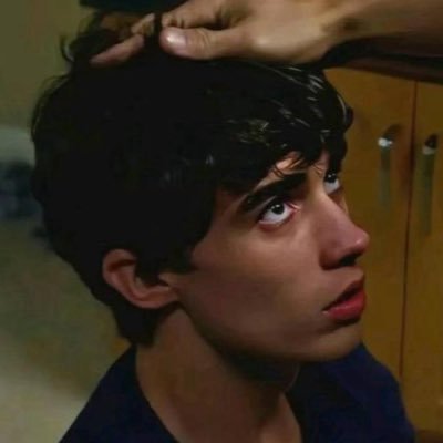AetbxGui's profile picture. se você me conhece esse perfil não existe 👍🏻