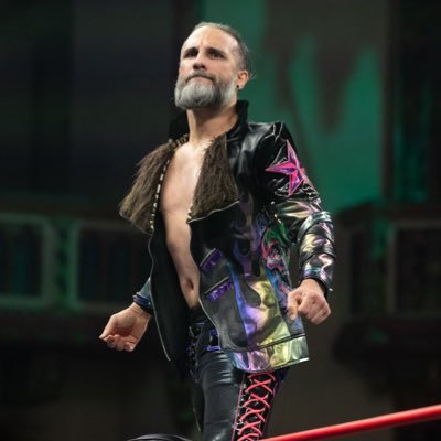 __JonathanCruz's profile picture. MJF is my best friend.