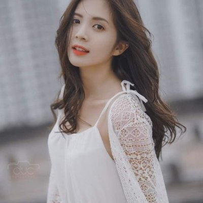 AllisonSmi12334's profile picture. 