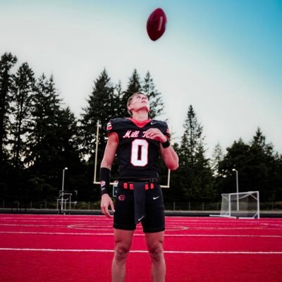 QB-Camas High School-Wipe Me DownBoyz-6 foot 4-200 lbs-Class 2026-4.2 GPA