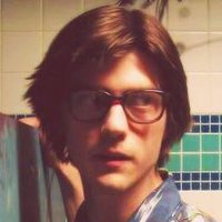that one guy from trapreloaded (@trapezoidtwt) 's Twitter Profile