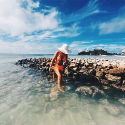 juliigarate's profile picture. 𝚁𝚎𝚜𝚒𝚍𝚎𝚗𝚝𝚎 𝚍𝚎 𝙼𝚎𝚍𝚒𝚌𝚒𝚗𝚊 𝙸𝚗𝚝𝚎𝚛𝚗𝚊 👩🏼‍⚕️ R4 en el HC 🧚