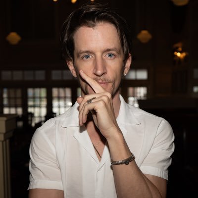 Advising leaders on strategic M&A growth at @relayzero from defi and consumer to apps and protocols. Investing via @socialgraphvc. Founder of RARA (acquired).