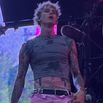 EST XX - MGK Europe Meeting Point - STREAM LOST AMERICANA