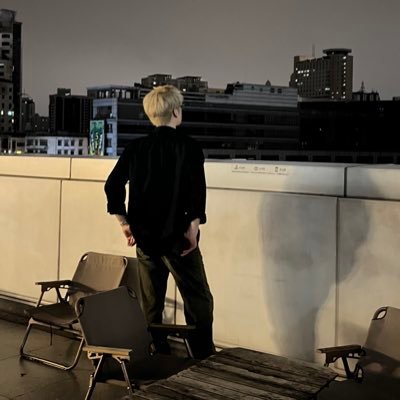 zhangphili94761's profile picture. u piece of 🤡