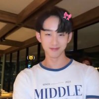 𝓵𝓲𝓵𝔂 (@tomatolyly) 's Twitter Profile