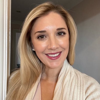 Living in the United States, I like chatting and making friends, and hope to meet more friends