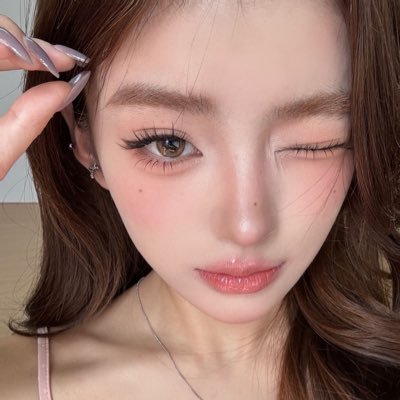 • 21호 여쿨 색조 러버 | 화장품을 국회로💄 ⠀ ⠀ ✉Cheechx88@gmail.com ⠀ ⠀ ⠀ ⠀ ⠀ ⠀ ⠀ ꔛ #하찌_럭키이벤트🍀(개인 이벤트)
