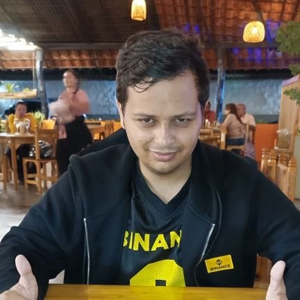 Empresario joven | Tech & Visionary | Educando en Finanzas Digitales, Banca, Negocios y Blockchain. Me considero un Emprendedor que siempre aprende día a día.