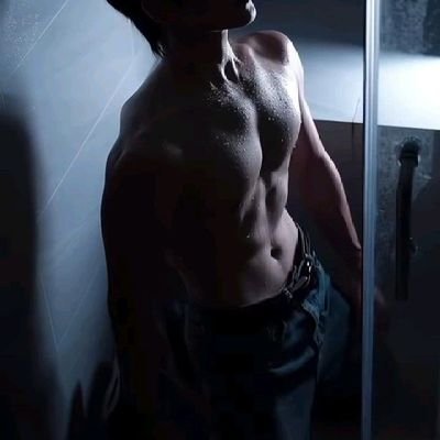 Main srakie hot boy hon or MERI I'd main mery apny Lun ki pic Hain I'm original sarkie desi Munda 8inch size(Rajan pur)