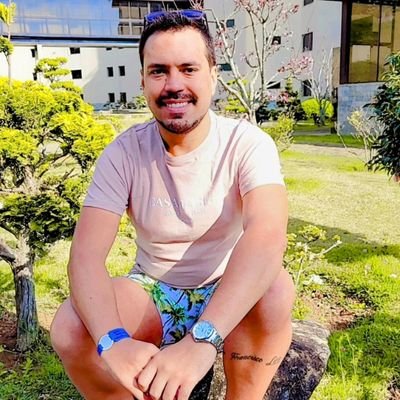 pvictorrocha_'s profile picture. 