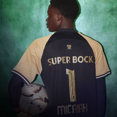 Athlete|Data analyst|Goalkeeper🧤|A proud Chelsea and CFCW fan💙🇳🇬|Number one Arsenal Hater|World Champion🏆|Treble winners|Anything Chelsea|CR7❤️🐐