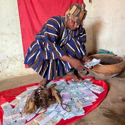 I'm here to help anyone so if you interested any help just take my WhatsApp number+233256738035