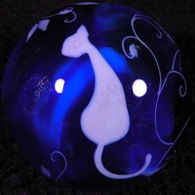 m1dnightoil's profile picture. 