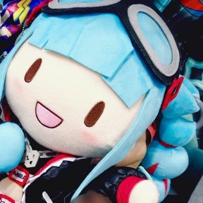 yky__3939's profile picture. 05┊︎20┊︎関西┊︎🚺┊︎マジミラ大阪10 11┊︎
♡HERO♡┊︎♡サンパレス♡┊︎❤︎初音ミク ❤︎鏡音リン┊︎たまに絵┊︎無言フォロー失礼しますෆ˚*┊︎ﾏｼﾞﾐﾗ10th〜