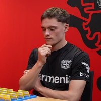 max20i 🥽 (@iamreds2) 's Twitter Profile