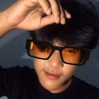 นาย V (@veeok20) 's Twitter Profile