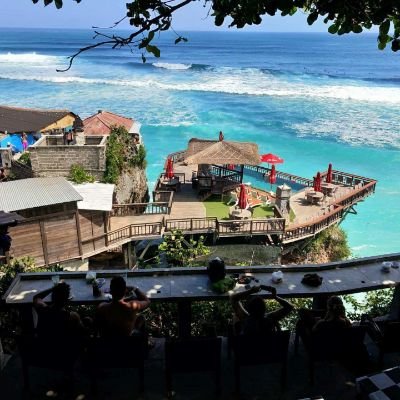 z2pQh4tnIKOHoFb's profile picture. 