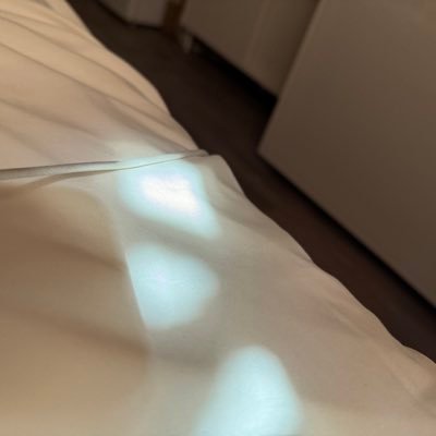 UKQLAM's profile picture. المانِح ِ الأمَلَ الطليقَ بوَعْدِهِ وَالمانِع ِ المَعْروفَ لِلمُتَلهِّفِ