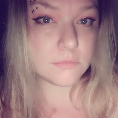 🏹 Mom & Artist 🌙 Night Gamer 🦇 | Multi-class/Aggramar • 🐉 Mounts 🐾 Pets 🪽Xmog 🖤 Loner