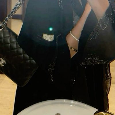 m_9_111's profile picture. 