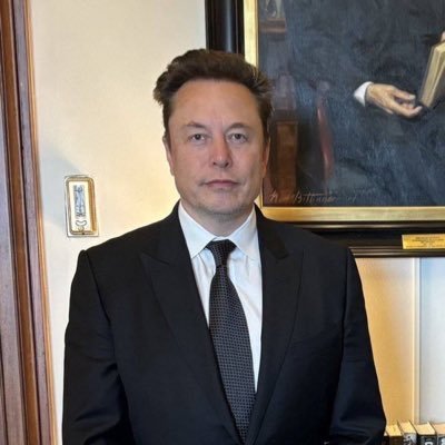 founder, CEO chief engineer of Spacex🚀.CEO and product Architect of https://t.co/8eEQ7DVE0X