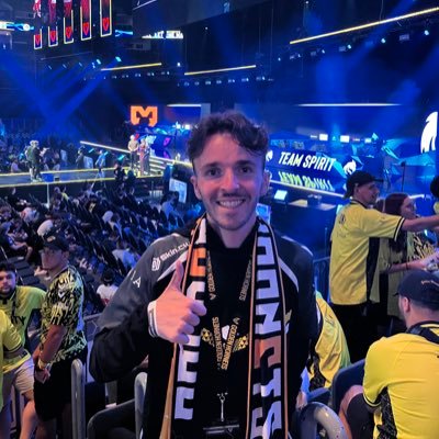 🇫🇷 (23) Passionnés de sport, de jeux vidéos, d’Esport, de sciences sociales et d’horreur. Fan de Vitality, des New Orleans Pelicans et du Stade Malherbe Caen