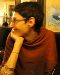 Una parola, la sua etimologia: da lì storie, idee, pensieri, notizie. In poche righe, perché il mio è un umile tentativo al tempo che non c’è.