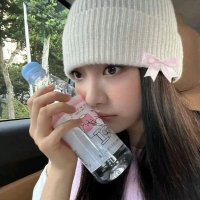 βπ©β (@bbinbowss) 's Twitter Profile