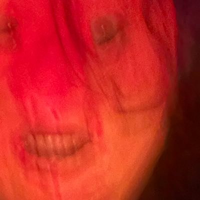 Cool Dude Artist/Mother figure. I LOVE MITM!!! TOOL lover. I LOVE MY HUSBAND. Ao Oni's #1 fan. 🏳️⚧️ I am she. ⚠️TW gore art sometimes. priv : @mrwoodward9000