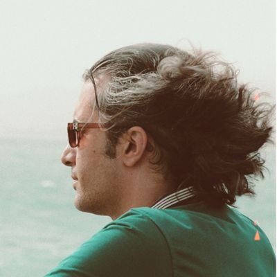 Navidjafari60's profile picture. Theater & cinama 🎭
 Director & actor    🎬
Writer & journalist 📚