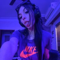 Tina Sunshine ☀️ (@christyinclouds) 's Twitter Profile