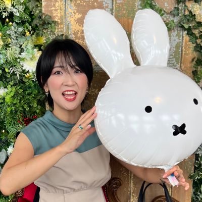 🍎検事→弁護士 🍋生業営業時間10時〜17時🍇趣味:歌って踊る🍒メディアのご依頼はインスタDMへ🍓法律相談はこちら▶ https://t.co/JCovOT6dYY🥝椎名林檎様が好きミッフィーが好きハロプロがすき🍑カリスマックス🕶️