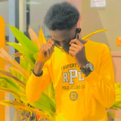 _rong_oo's profile picture. く ち ら が ゃ ヘ ヨ く つ ら ぞ コ ツ モ