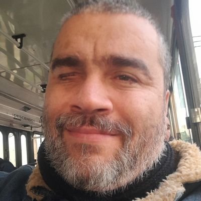 Leonard77248044's profile picture. HOLA SOY KEO TENGO PROBLEMA DE DISCAPACIDAD SOY CASI CIEGO TENGO RP SOY ACOMPALSNTE TERAPEUTICO ARREGLO COMPU