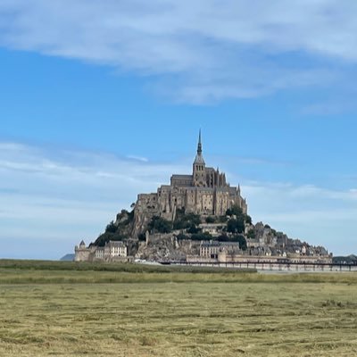 sofi31220's profile picture. 