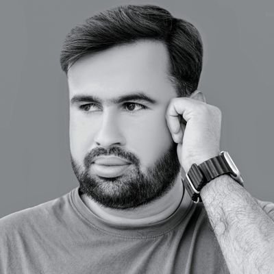 ahmedpunwar's profile picture. Student 🇵🇰 , 

I am the human equivalent of a typo.