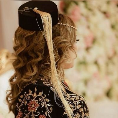 في نهاية المطاف الإنسان يعتاد مهما كان حجم الأسى.🩷