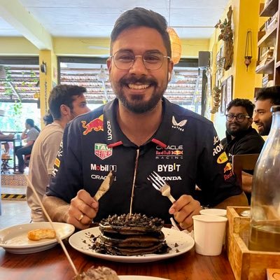 I read charts, explore credit cards, sip beer and watch f1 when I’m not on my bike or at the golf course 🏌🏽♂️