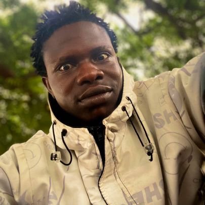 ezumonii's profile picture. Only1€zumonii, K.T.F
Song writer, singer