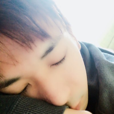 168 78 34. H3. 凹. (無) ESFP. ワタル帝国民. 生き物とお笑いとポケモンが大好き. ポケモンは色違いコレクターです. 最近BLドラマにハマり中. 歳下から同世代が好み. 女性の方, 女装の方, あまりにも歳上の方はすみません. DMはお気軽にどうぞ.
