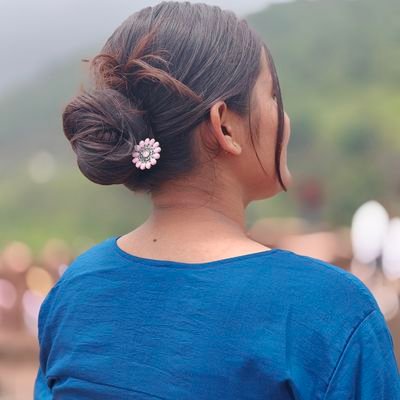 सब सुख लहैं तुम्हारी शरना , तुम रक्षक काहू को डरना 🙇🙇