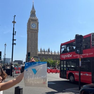 pani_ttty's profile picture. 眉毛が太い人と、ダンスが上手い人が好きです。                            (🇬🇧で現実逃避中)