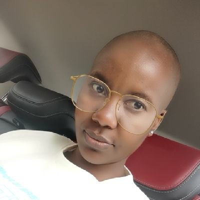 My name is Montseng
Am working at the Home of Beauty Mobile salon
I do house calls around Midrand, Centurion and Fourways 😍