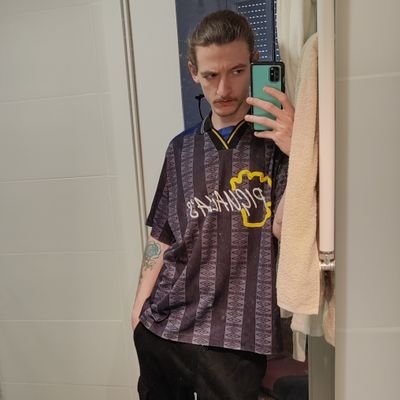ADRV⚡🍀☭
gestión de eSports
hablo de fútbol y opino de muchas cosas