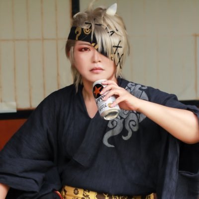 愛知30↑ / お米🌾で虜 / 色々なジャンルやる / 審神者(.5含) / 騎空士 / 腐 / 📷垢→@keit0n_p / ✄作ったもの→#けいと工房