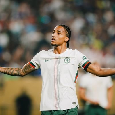 savant_berry's profile picture. Chelsea💙 die hard fan Soft soul,loyal heart Stand fit &Firm💪 
Old Account get suspended Follow me up here to vibes and banter each other👌
