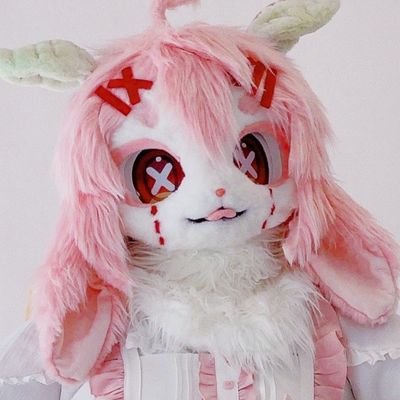 20⬆️_홍설넴의 퍼리계_남부권_자급자족 그림러+여퍼만_AI🚫_nsfw🚫_팔로우 자유_이별은 블언블_ 🖤: @Lethe_fur 수위계: @DASHIMA_NSFW _
#IXXIIfursuit / #HONGCHAN_IXXII / #IXXII_CM _ 헤더: @furrnya