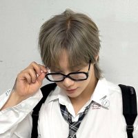 ᴸᵘᶜᵉ (@tae___min_817) 's Twitter Profile