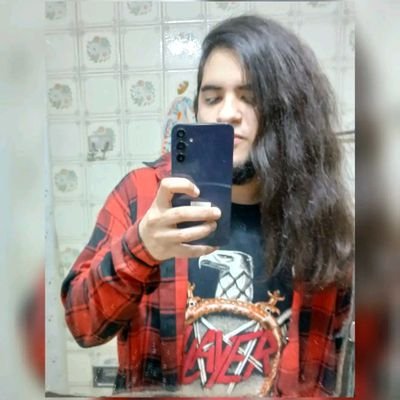 No estaba dormido, estaba ebrio!
M A D H O U S E 🦇🦇
27
🇦🇷♌
Mi otra cuenta : @Metal_Magazine_